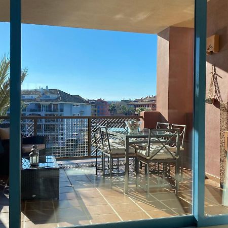 Apartamento Con Terraza Sobre La Marina De Sotogrande Сан Роке Екстериор снимка