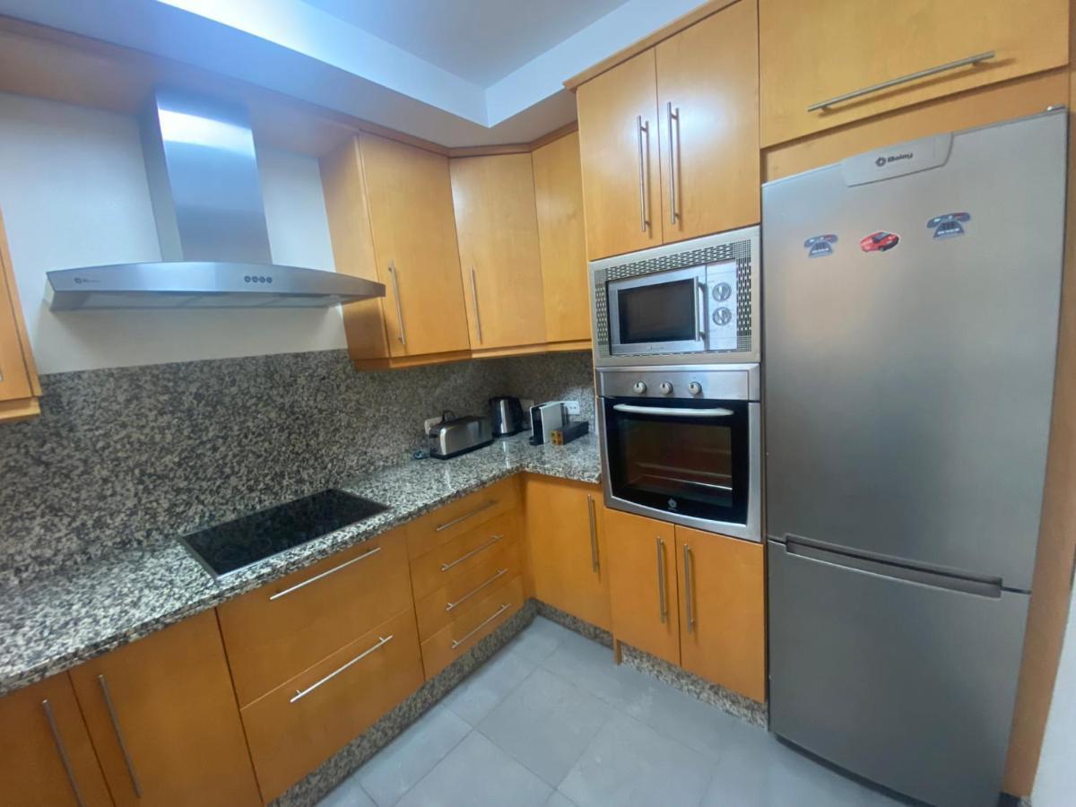 Apartamento Con Terraza Sobre La Marina De Sotogrande Сан Роке Екстериор снимка