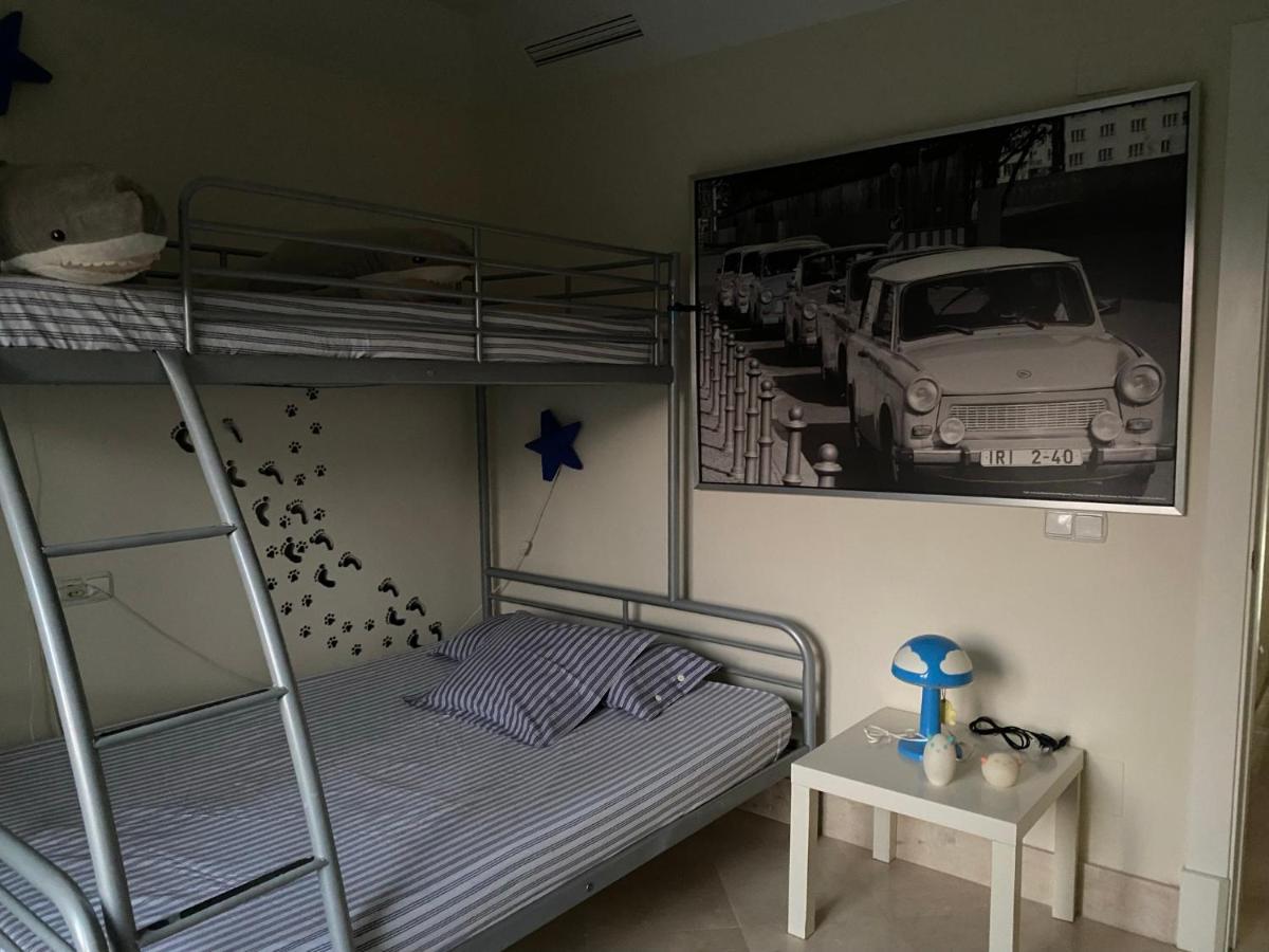 Apartamento Con Terraza Sobre La Marina De Sotogrande Сан Роке Екстериор снимка