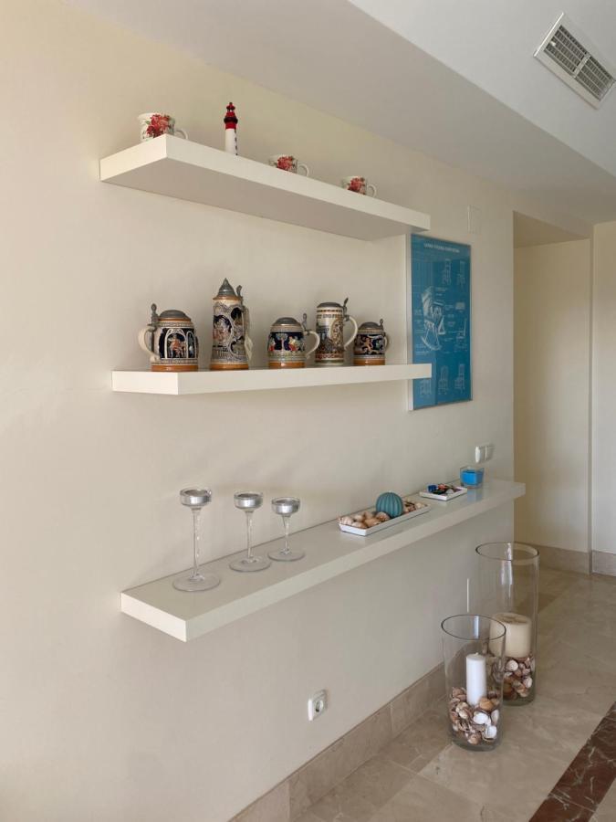 Apartamento Con Terraza Sobre La Marina De Sotogrande Сан Роке Екстериор снимка